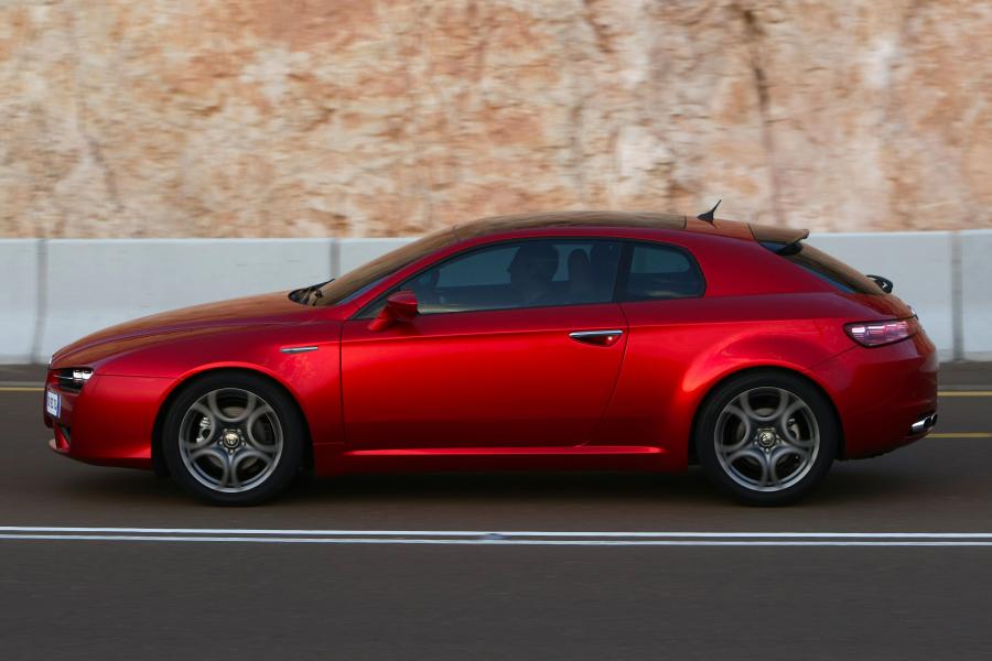  Alfa Romeo Brera (939D) 2008 года  (фото 33 из 47)